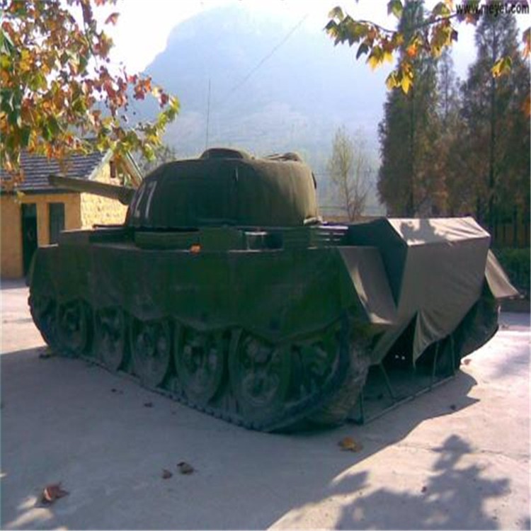 新龙镇大型充气坦克